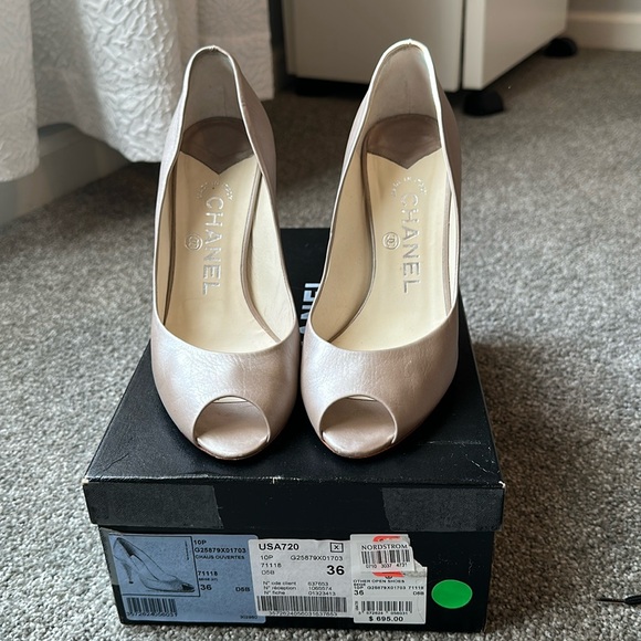 Chanel Champagne Peep Toe Heels Sz 36 - Picture 1 of 7